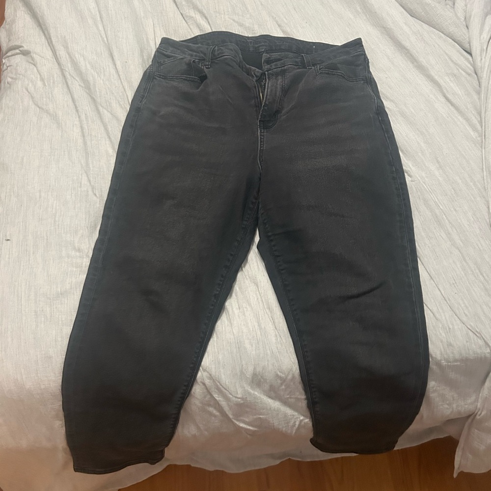 American Eagle Outfitters Curvy Mom Jeans Size 16